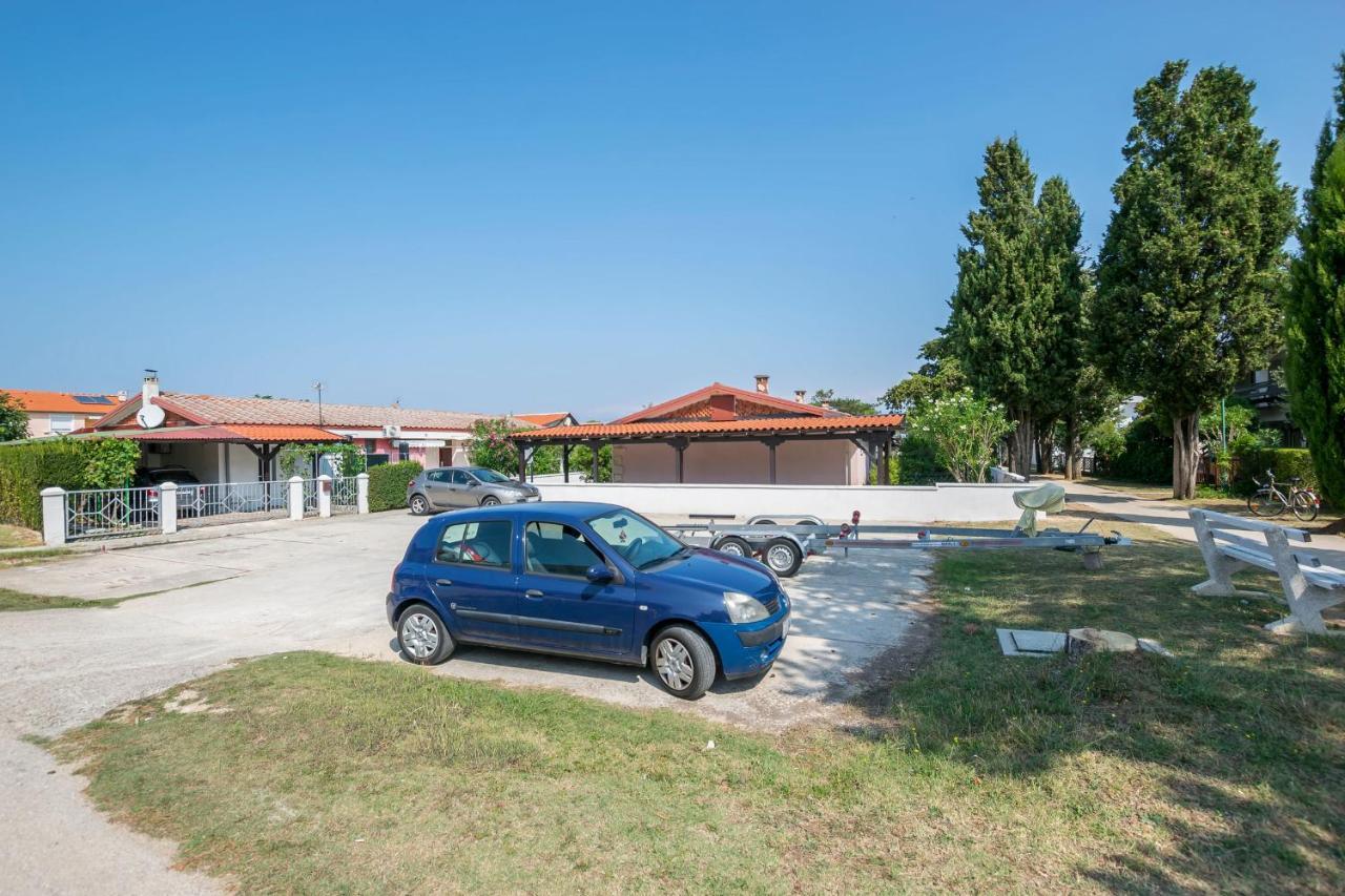 Apartments Mira Privlaka  Exterior foto